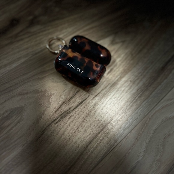 Tortoise Shell AirPods Pro Case - Picture 1 of 2